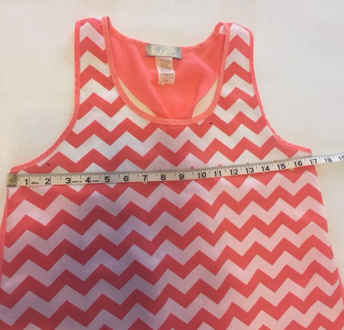 TOSKA Womens Tank Top Blouse Coral/White Chevron Stripes Small - Picture 7 of 8