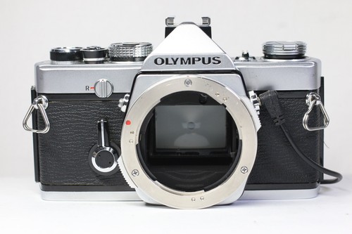 AS IS Olympus OM-1 RECORDATA BACK 1 Film Camera + Auto-T 200mm F/4 MF Lens - Picture 2 of 19
