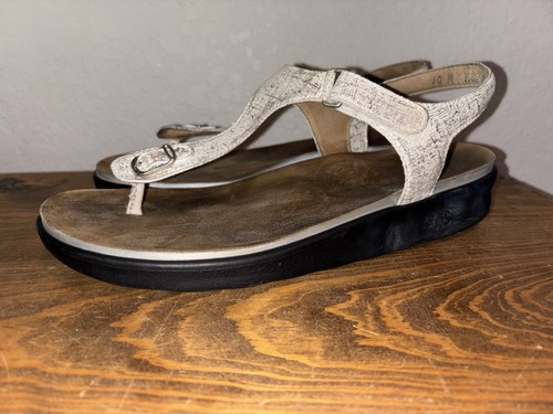SAS Marina Silver Glitter Women's Sandals T Strap Size 10 USA Comfort Travel - Picture 4 of 8