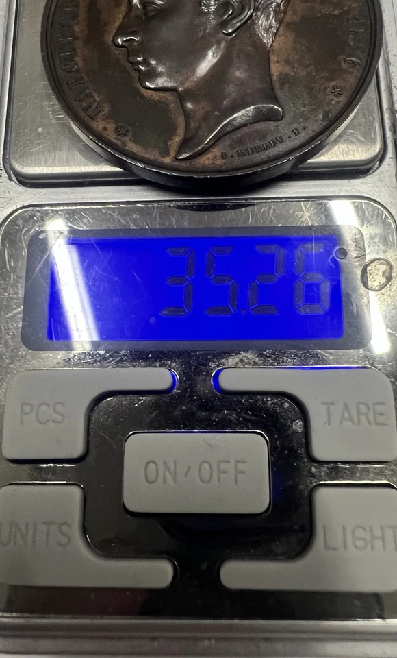 Medalla Napoleón IV Nacido En París 1856 Huellas De Oxidación REF82835 - Imagen 4 de 4