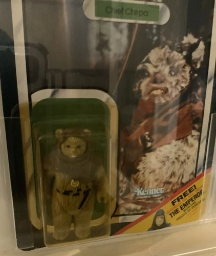 Lot Of 2 ROTJ Ewoks Chief Chirpa and Logrey on card with acrylic case