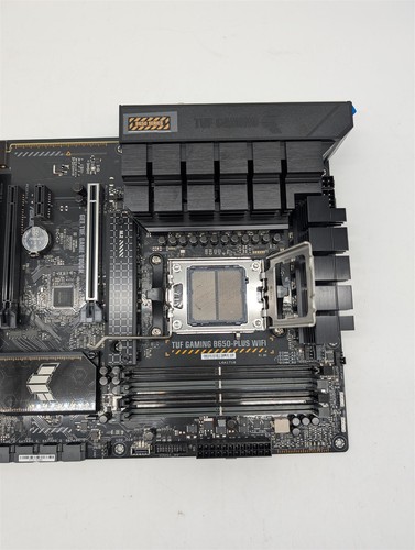 ASUS TUF GAMING B650-PLUS WIFI AMD Ryzen AM5 ATX płyta główna - Zdjęcie 3 z 6