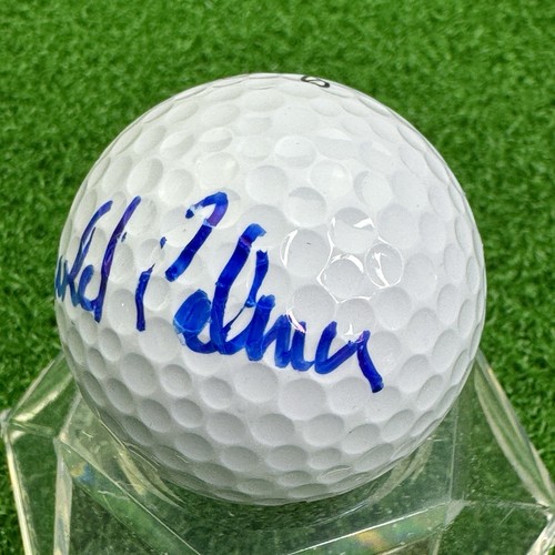 Arnold Palmer Autographed/Signed Golf Ball in Clear Protective Case - Nice - Picture 3 of 8