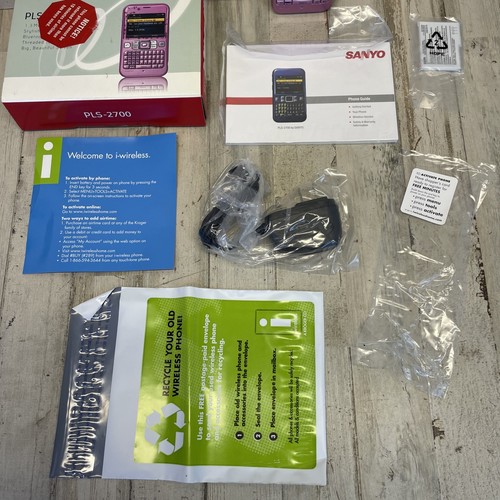 Sanyo PLS 2700 Pink Bluetooth Phone Rare Great Condition w/ Original Box Manual - Photo 3 sur 13