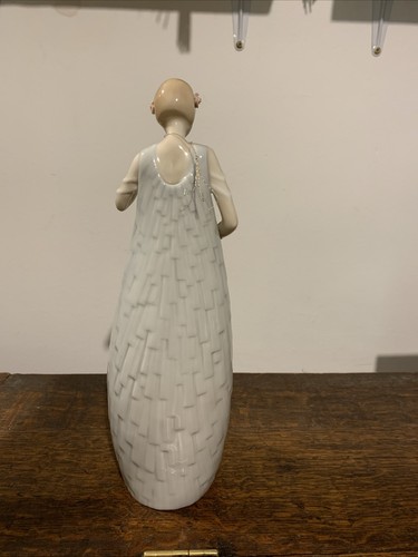 Royal Doulton Reflections HN3046 DEBUT - Imagen 3 de 7