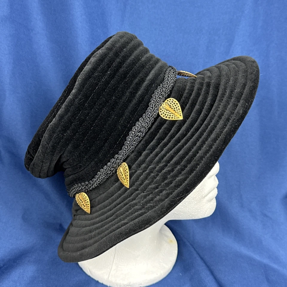 Sombrero Eric Javits Negro Terciopelo Steampunk Chapado en Oro Hojas Circunferencia 217/8 Pulgadas Foto 4 de 4
