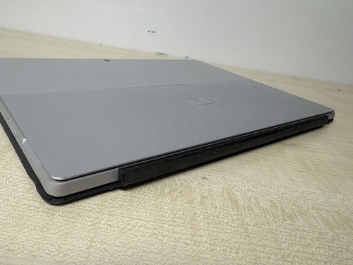 Microsoft Surface Pro 5th Gen 12.3" i5-7300U 128GB SSD 4GB RAM + Keyboard READ - Picture 20 of 20