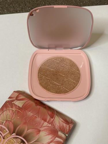 Colourpop sol body Shimmering Body powder New in box - Picture 13 of 13