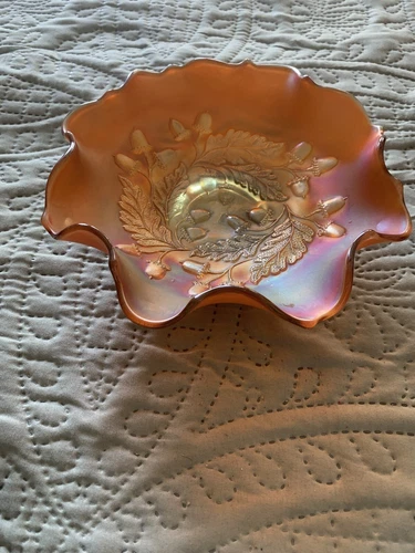 Vintage Beautiful Marigold Carnival Glass Fall Foliage Design Ruffled Bowl