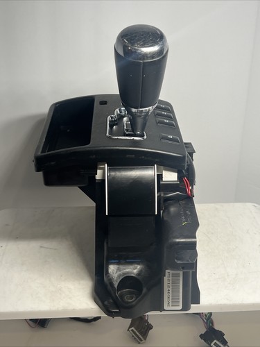 2006-2010 Jeep Commander Grand Cherokee 2WD Automatic Shifter Assemby - Picture 4 of 6