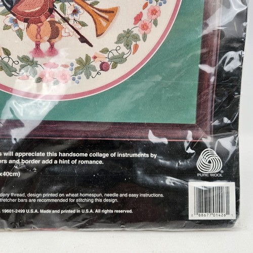 Dimensions Beautiful Music Crewel Needlework Embroidery 1426 Vintage 16x16 - Picture 5 of 9