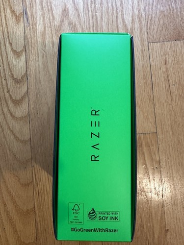 RAZER NAGA V2 HYPERSPEED GAMING MOUSE WIRELESS MMO FOCUS PRO - NEW SEALED - Picture 4 of 5