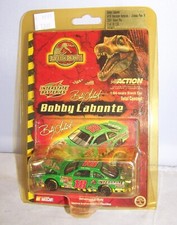 1:64 ACTION 2001 #18 INTERSTATE BATTERIES JURASSIC PARK III 3 BOBBY LABONTE MIP