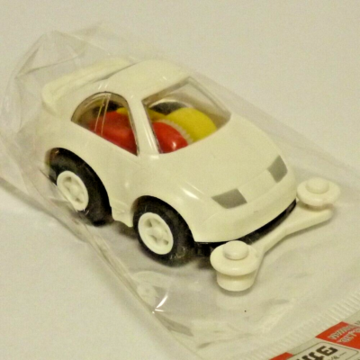 ミニカー CORCI TOYS Mini-Countryman-Surfer-on-box-