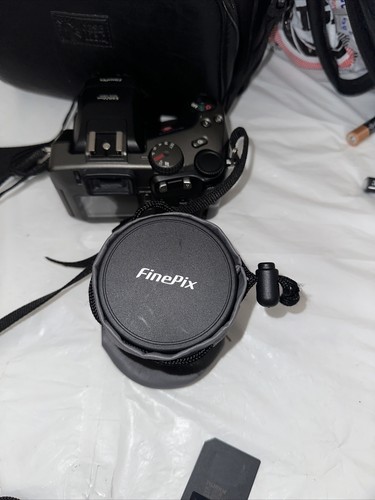 Fujifilm FinePix S602Zoom Digital Camera Bundle Tested And Working Perfectly VGC - Picture 7 of 16