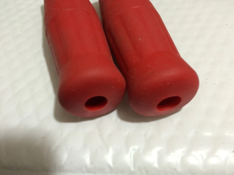 POP BOTTLE handlebar GRIPS  indian  harley - Image 3 of 3