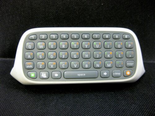 Microsoft Xbox 360 White Chatpad X814365-001 - Picture 3 of 6