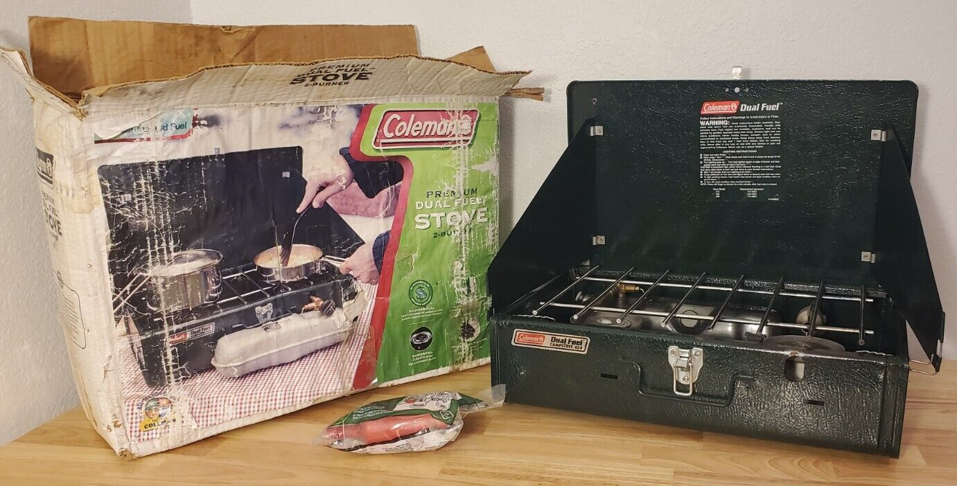 Vintage Coleman Dual Fuel Two Burner Stove Model 424A700 USA In