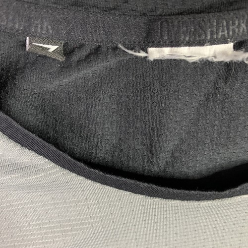 Gymshark Hombre Talla L? Camiseta manga corta camiseta gris negra cuello redondo malla - Imagen 3 de 4