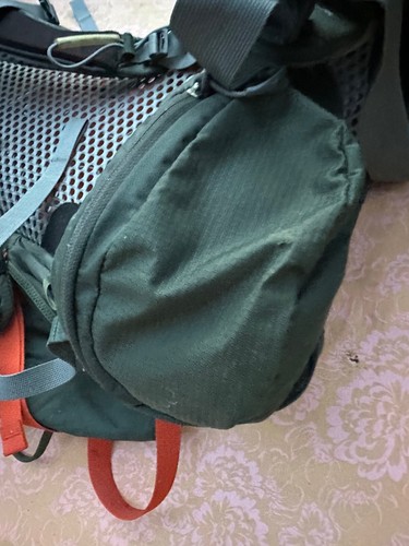 Osprey Atmos AG 50 Rucksack grün gravity mit Regenschutz Trekking Wandern - Bild 8 von 16