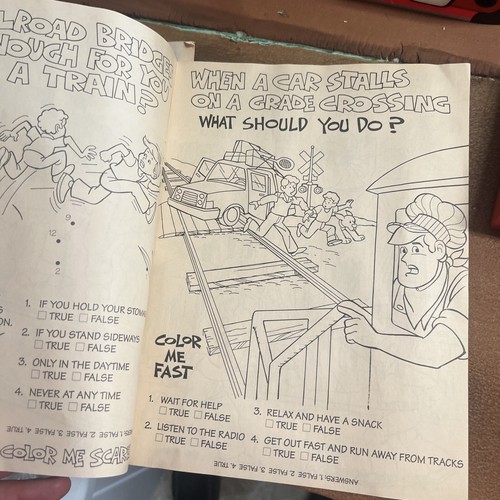 1990's CSX Pamphlet & Operation Lifesaver Unused Activity Books - Picture 5 of 6