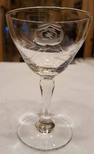 Set of 7 Etched Floral and Leaves Small Brandy Cordial Glasses  - Picture 2 of 3