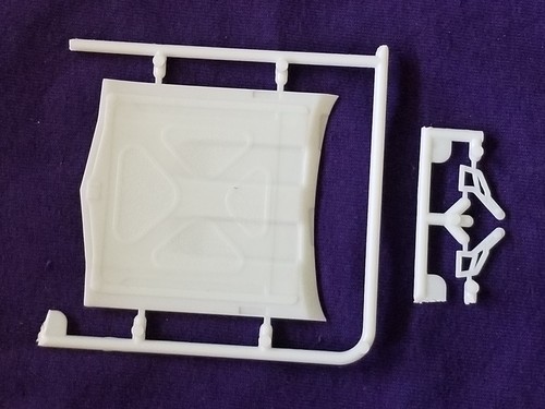 69 Chevelle HOOD & HINGES from Revell 1:25 Model Kit 1969 - Picture 4 of 8
