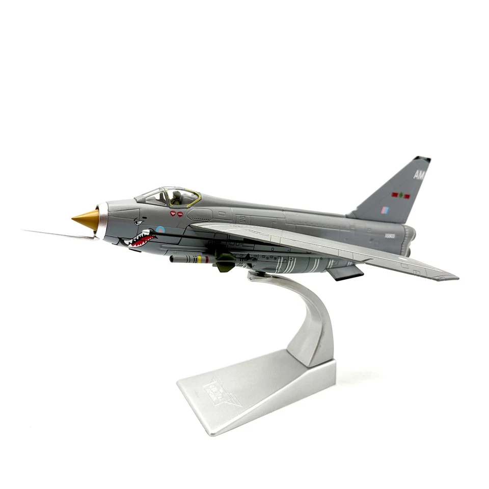 Rayo eléctrico inglés Corgi Aviation 1:72 AA32314 F6, 5 metros cuadrados, RAF Binbrook Foto 4 de 4