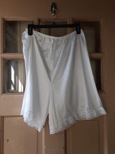 Pettipant Woman's Half Slip Short Size Medium