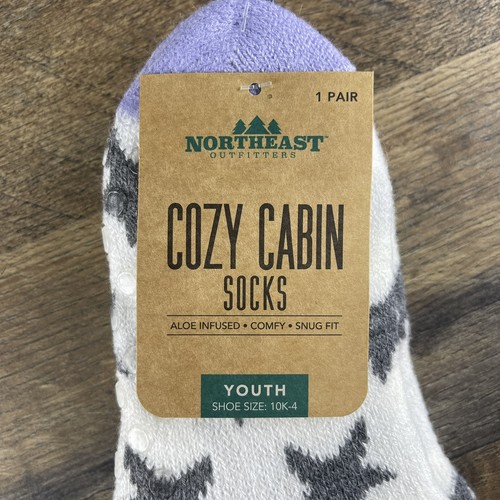 Northeast Outfitters Cozy Cabin Purple Stars Sz Small 10K-4 Youth Non Slip Socks - Picture 3 of 6