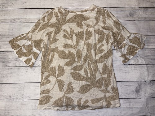 Women’s Small Chico’s 0 Beige Blouse - Picture 3 of 3