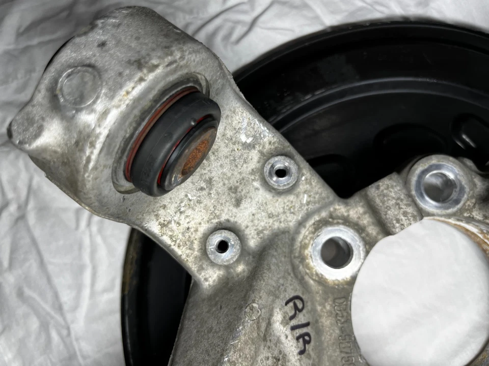 2013-2019 FORD EXPLORER AWD REAR RIGHT PASS SPINDLE KNUCKLE DB53-5B758-A* - Image 3 of 4