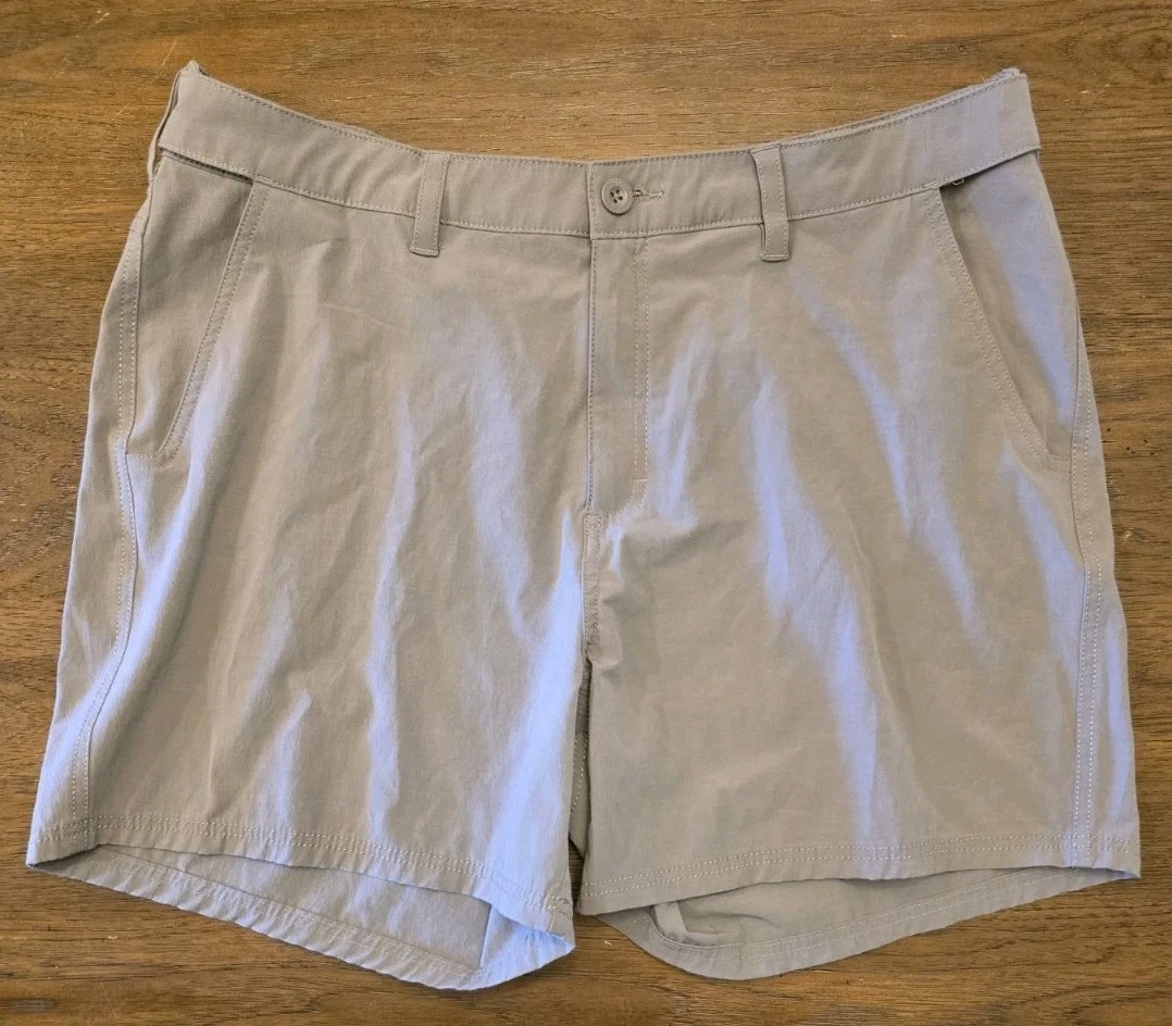 Huk Performance Fishing Mens Sz XL Athletic Performance Shorts Gray