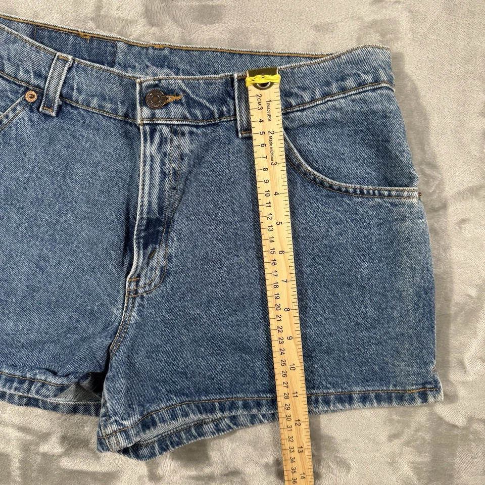Vintage 1998 Levi’s 912 Slim Fit Denim Shorts Women's Size 11 White Tab Indie - Image 3 of 4