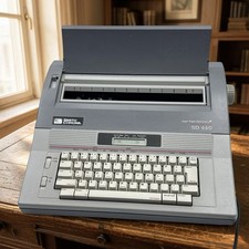 Retro Smith Corona Memory Electric Portable Typewriter SD660 Model 5A-1 Tested thumbnail