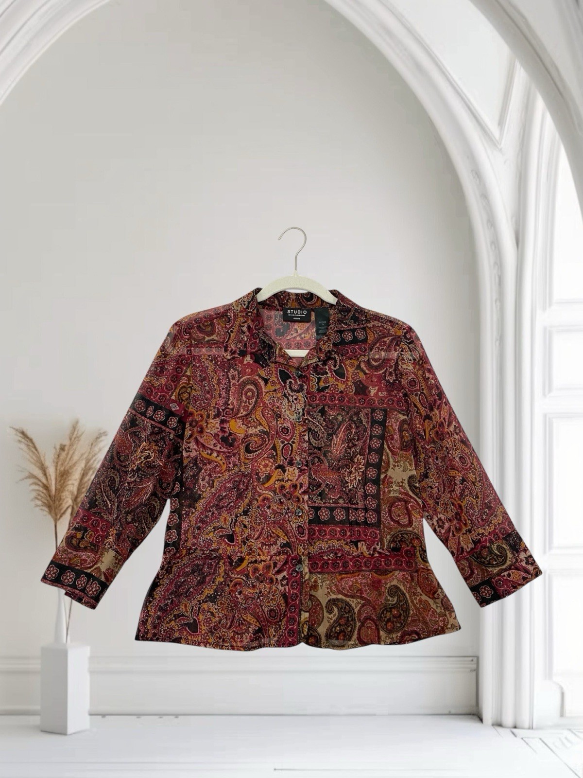 Studio Liz Claiborne Top Women’s Size 8 Petite Sheer Paisley Button Front