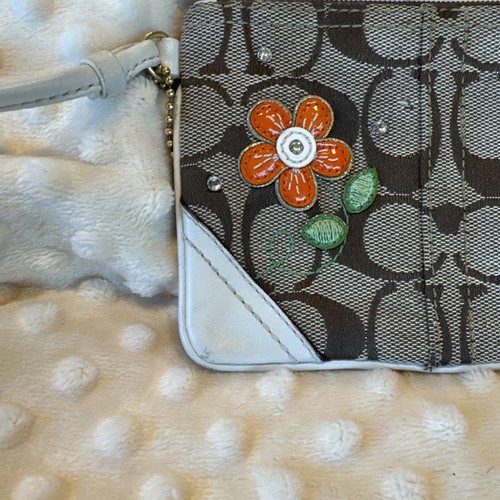 Coach Jacquard Signature C Wristlet Flower Kawaii Embroidered Mini Bag - Picture 4 of 9