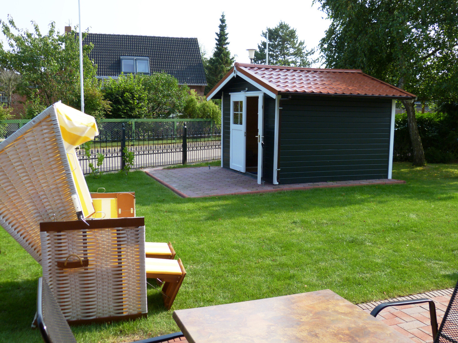 Bild 2 von 2