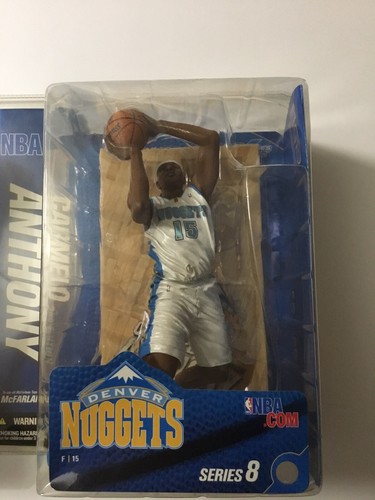 NBA Denver Nuggets Carmelo Anthony 2 Action Figures H&W 2005 McFarlane Series 8 - Picture 3 of 9