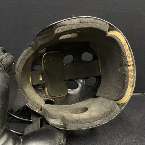 Wilson Catchers Baseball Helmet Mask Model A3060 Size 6 3/4 - 7 1/4 Pre Owned - Picture 10 of 11