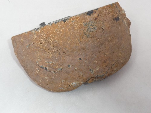 VTG AGATE GEODE MINERAL SPECIMEN W/PEWTER MINERS & PYRITE GOLD INSIDE FIGURINE - Picture 4 of 6
