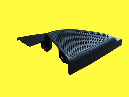 OEM 2016-2020 KIA RIO PASSENGER RIGHT DOOR COVER PANEL W/ TWEETER SPEAKER #1455 - Picture 3 of 5