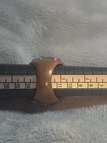 Size 6 Vintage Ring With Sparkle Circle Multicolored Stones Glass - Picture 7 of 7
