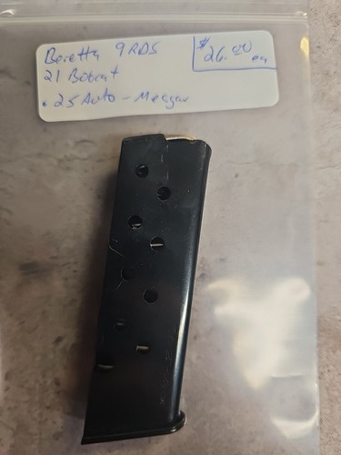 1 x BERETTA 21 BOBCAT .25 ACP 9 ROUND Magazine - Mecgar - Nice Condition 25 clip