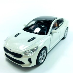 1:38 Diecast Mini Car Toys Miniature for Kia Stinger