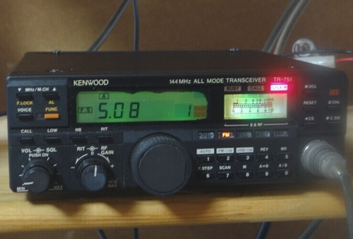 KENWOOD 144MHz 2M オールモードトランシーバー TR-751