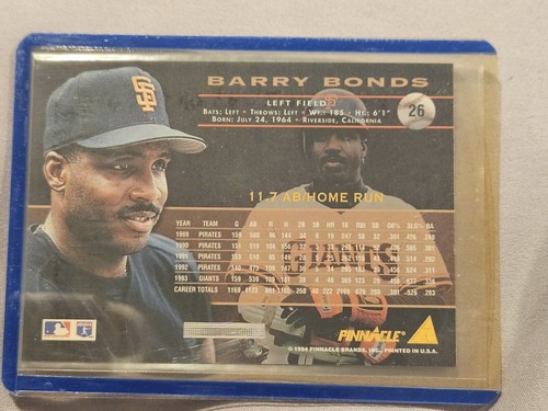 1994 Pinnacle Museum Collection #26 Barry Bonds  - Picture 2 of 10