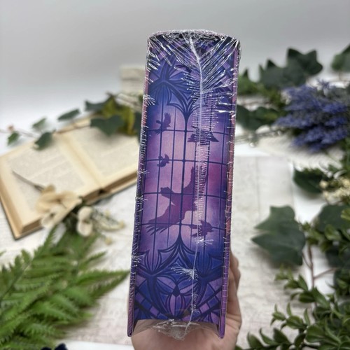SIGNED! Limited Edition! The Raven Scholar NEW by Antonia Hodgson Illumicrate - Imagen 4 de 7