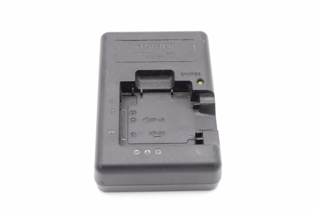 FUJIFILM BATTERY CHARGER Camera XP11 XP10 JZ505 JZ500 JZ305