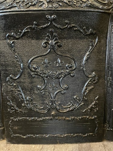 Cast Iron Summer Cover - Picture 2 of 3